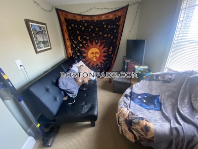 Mission Hill 2 Beds 1 Bath Boston - $2,400