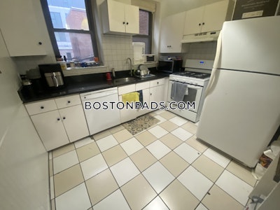 Mission Hill 3 Beds 1 Bath Boston - $4,100