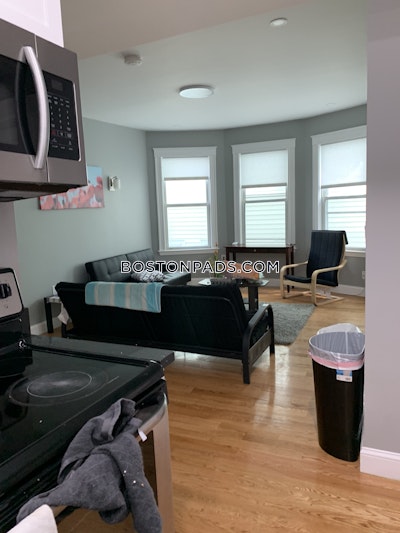 Mission Hill 5 Beds 2 Baths Boston - $6,750