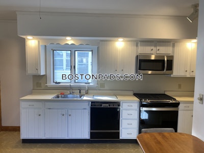 Somerville 5 Beds 2 Baths  Tufts - $7,800