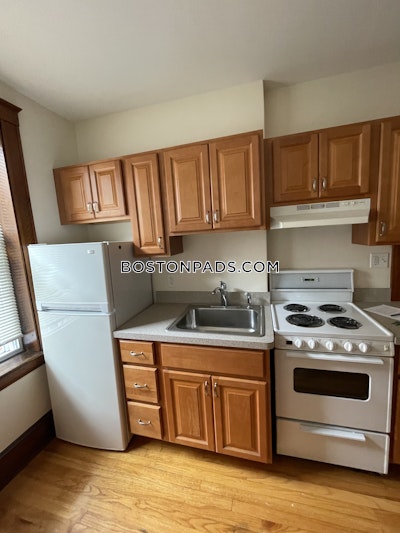 Somerville 1.5 Bed 1 Bath SOMERVILLE  Spring Hill - $2,400