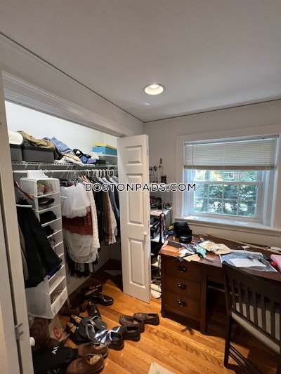 Newton 2 Beds 1 Bath  Waban - $3,100