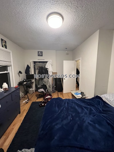 Mission Hill Nice 4 Bed 1 Bath available 9/1/23 on Bickford Ave in Mission Hill  Boston - $4,000